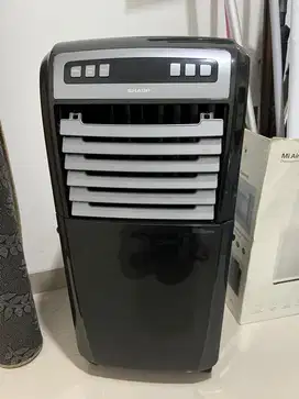 Air cooler Sharp mulus like new