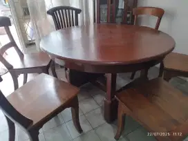Meja Makan jati bulat diameter 120 + kursi makan