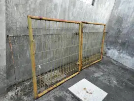 Pagar bekas besi cor