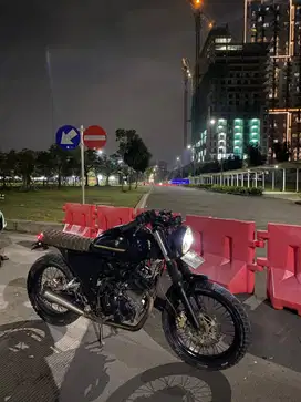 Motor custom japstyle/bratcafe