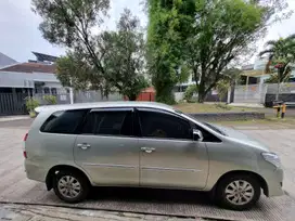 Toyota Kijang Innova 2012 Diesel