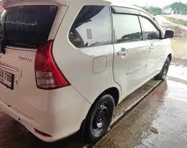 Daihatsu Xenia 2014 Bensin