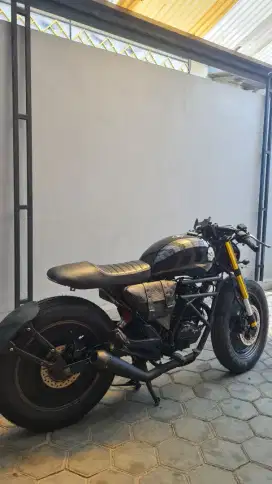 Motor custom basic megapro mono