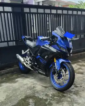 Dijual cepat yamaha R15