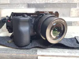 Sony zv -e10 body like new, lensa kit beserta acc