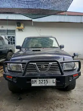 NISSAN PATROL AT Y61 3.0 CC THUN 2000