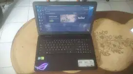 Laptop Asus Core i5, Ram 8Gb, SSD 256Gb, 15,6 Inc, layar gahar..