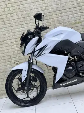 Adiknya Z 800!! Kawasaki Z 250 - 2013 | Wulan Mustika