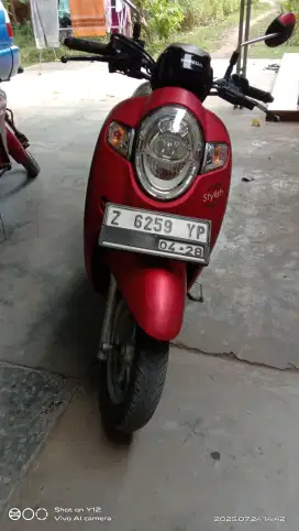 Honda Scoopy esp 2018 donat