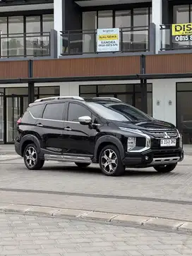 Xpander Cross Premium Package 2022 - Automatic