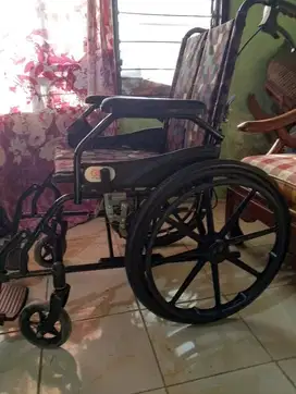 Kursi roda gea baru