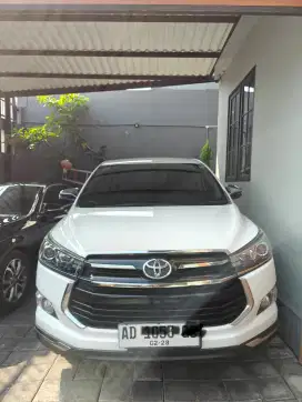 Toyota innova venturer diesel AT 2018