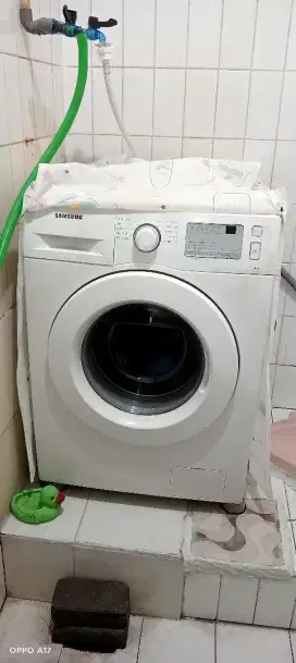 Mesin cuci Samsung bukaan depan