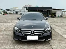 Mercedes-Benz E300 2017 Bensin