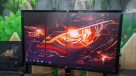 monitor LED 27in merek LG  dan monitor 24in merk cimei garis 250rb