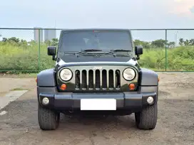 Jeep Wrangler SPORT Unlimited AT 2011 Bensin
