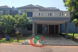 Disewakan rumah 2 lantai semi furnished di kota wisata cibubur