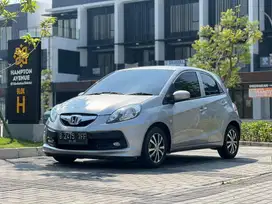 SUPER LOW KM MULUS TERAWAT LIKE NEW ! Honda Brio 1.2 E AT 2015 Silver