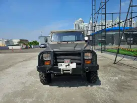 Landrover Defender Hornet 4WD Very Rare !