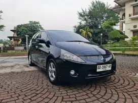 Mitsubishi Grandis 2.4 GLS Automatic 2006