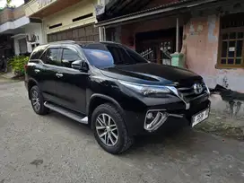 Toyota Fortuner VRZ Diesel Solar 2.4 2400cc Matic AT Tahun 2019 , 2018