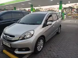 Honda mobilio e cvt matic good condition