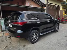 Toyota Fortuner VRZ Matic AT Solar Diesel Tahun 2019 , 2020