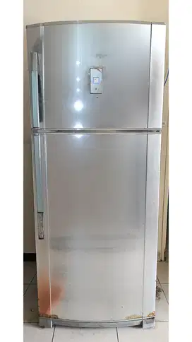 DIJUAL CEPAT KULKAS SHARP PLASMACLUSTER 2 PINTU