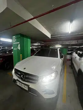 Mercedes-Benz GLC200 (2019) AMG NIGHT EDITION