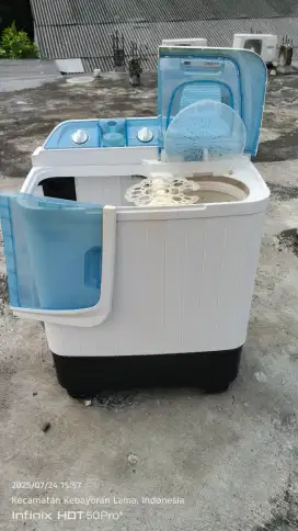 Mesin cuci 2 tabung DENPOO 8,5 kg