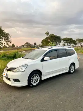 Nissan Grand livina 2013 Bensin
