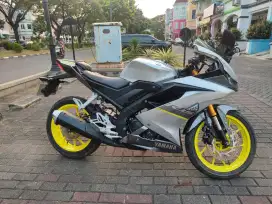Yamaha R15 V3 (2024)