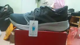 Sepatu baru reebok