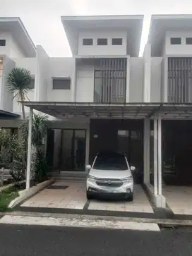 Dijual Rumah Tingkat Type Mezanin Hadap Timur di Jakarta Garden City