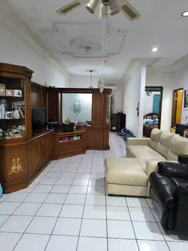 Rumah Kembar Mas DiSewa Rumah Terawat Siap Huni
