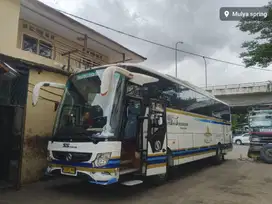 Dijual bus mercy OH 1526 MT 2011