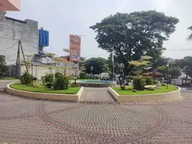 Taman Beverly Nol Raya Hr.Mohammad, Pasar Darmo Permai, BMW, Wuling