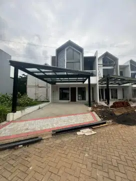 Rumah brandnew Piazza Kebayoran Bintaro Jaya Sektor 7 siap huni murah