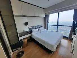 Dijual MURAH! Apartemen the peak tunjungan plaza