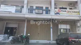 Ruko 2 lantai strategis pinggir jalan Denpasar Selatan