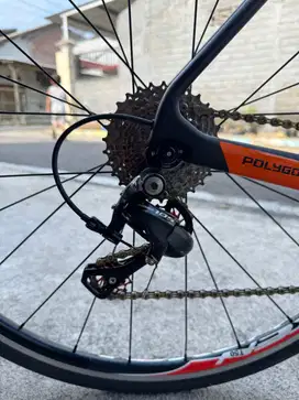 Strattos S7 Polygon