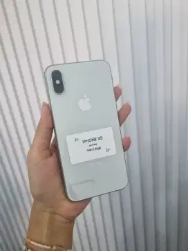 IPHONE XS 64gb bergaransi fullset