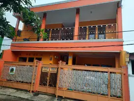 Dijual b.u rumah kontrakan & sekaligus kost²an