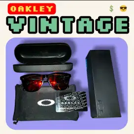 Kacamata Oakley