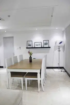 Disewakan unit apartemen Golf Hills Terraces Pondok Indah