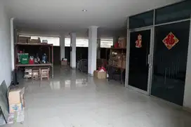 Ruko gandeng 3 siap pakai di Ancol,Jakarta Utara
