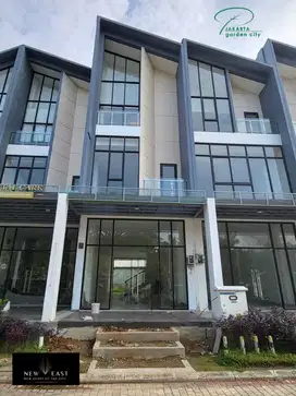 Extra Diskon 15% Ruko Baru New East Area depan JGC 3 lantai siap huni