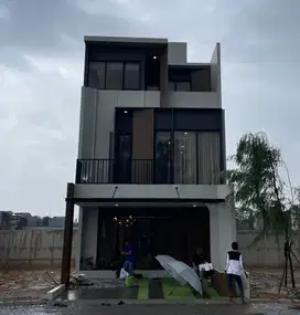Hunan Baru 3 Lantai Kosambi jakbar Dekat Greenlake Master Bedroom Luas