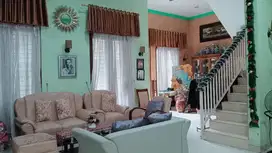 Dijual Rumah Mewah Cantik nan Asri di Cakung, Jakarta Timur