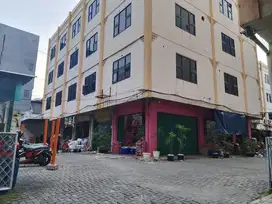 SEWA RUKO DI PINTU KECIL